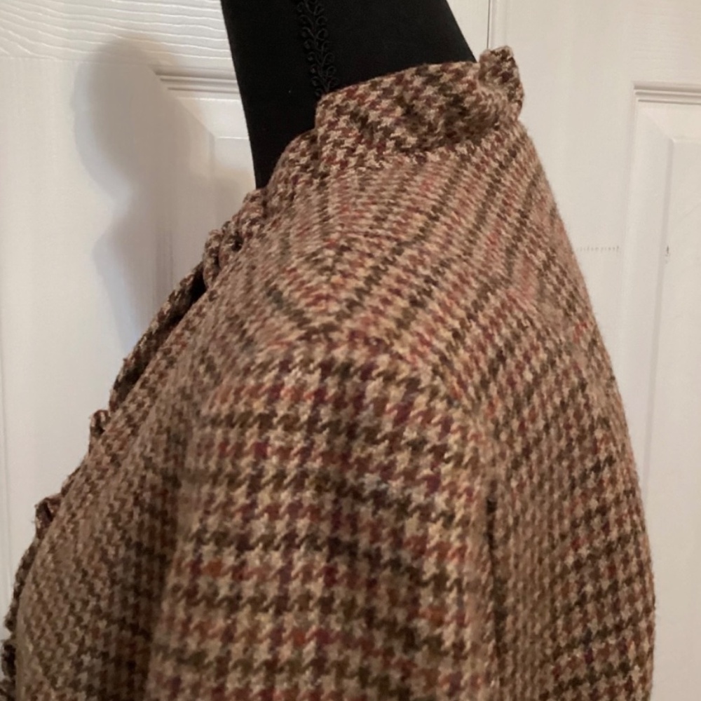 Talbots Autumn Checks Women’s Ruffle Collar Button Front Blazer in 16 - Picture 6 of 7